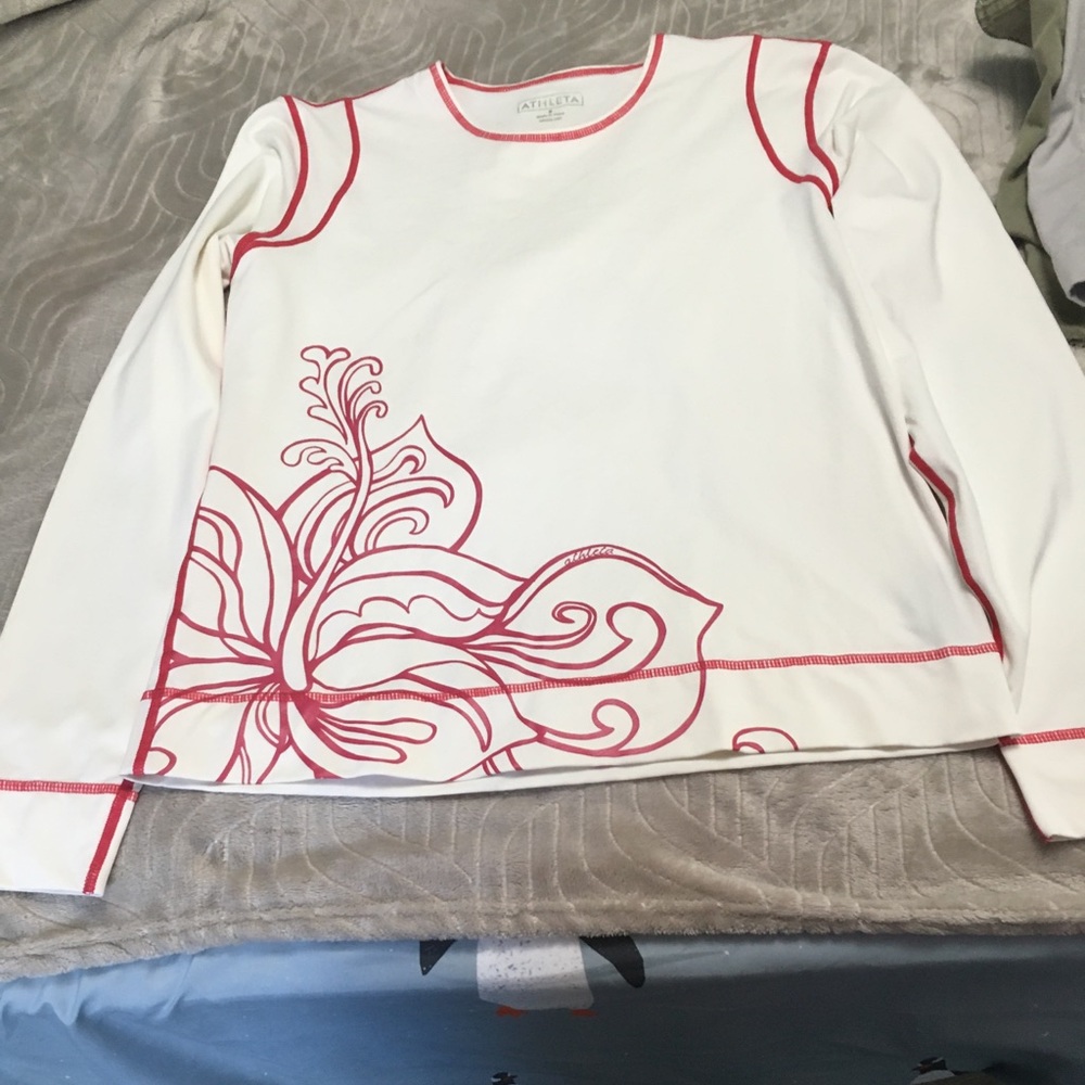 Athleta long sleeve top